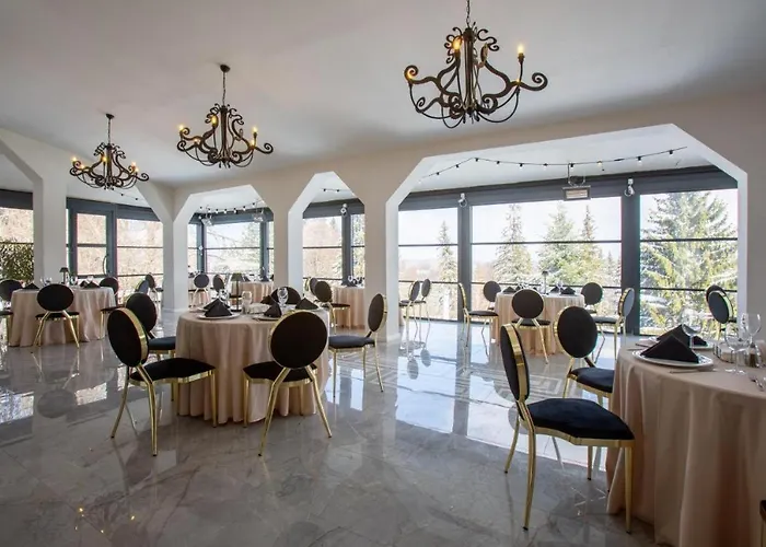 Pet friendly Poiana Brasov Alpin Resort Hotel Aparthotel 2204, Private Property