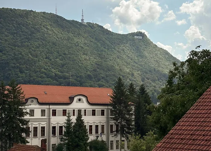 Brasov Hotels With Jacuzzi in Room